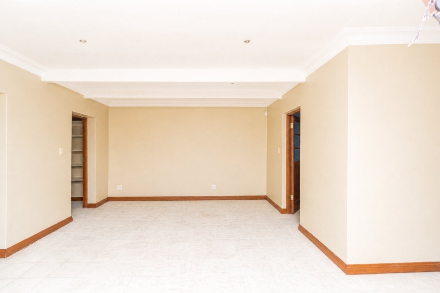 3 Bedroom Property for Sale in Birdwood Estate North West